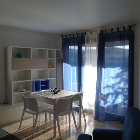 Riviera Eden Palace Lejlighedshotel 4*