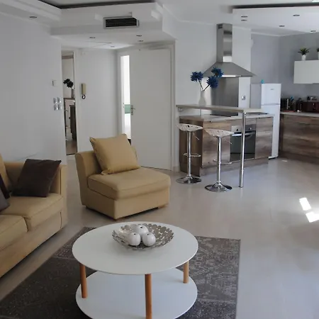 Riviera Eden Palace Lejlighedshotel Cannes