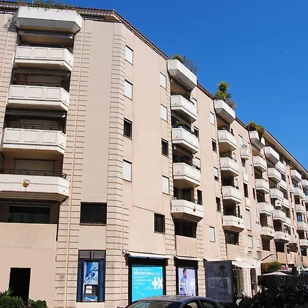 Lejlighedshotel Riviera Eden Palace