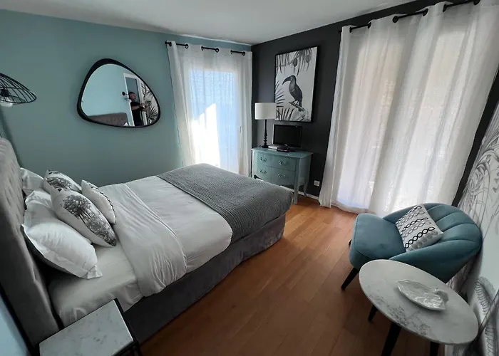 Riviera Eden Palace Apart Otel