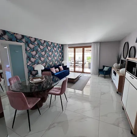 Riviera Eden Palace 아파트호텔 칸느