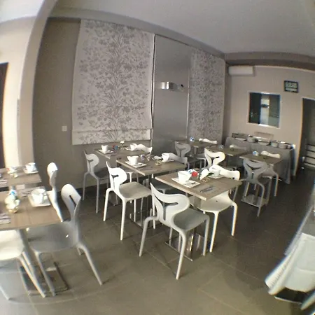 Apart Otel Riviera Eden Palace Cannes
